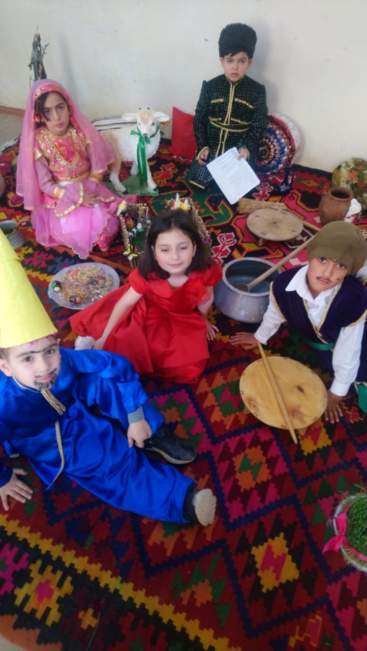 MƏKTƏBDƏ NOVRUZ ŞƏNLİYİ KEÇİRİLIB MƏKTƏBDƏ NOVRUZ ŞƏNLİYİ KEÇİRİLIB